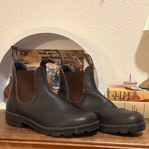 Blundstone Dark Brown Chelsea Boots